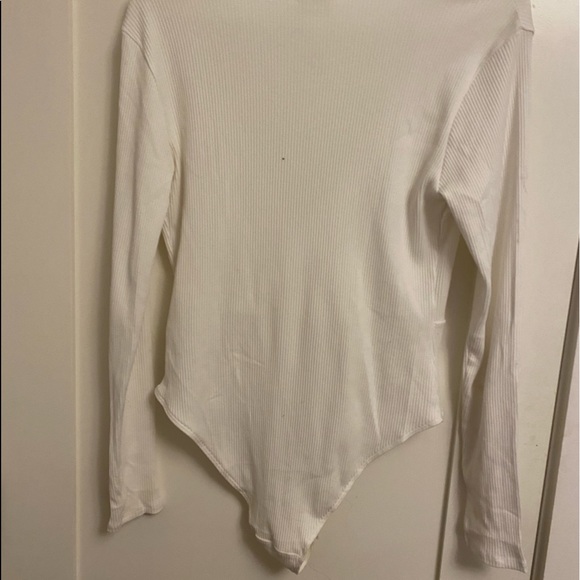 H&M Women Tops - Picture 5 of 7